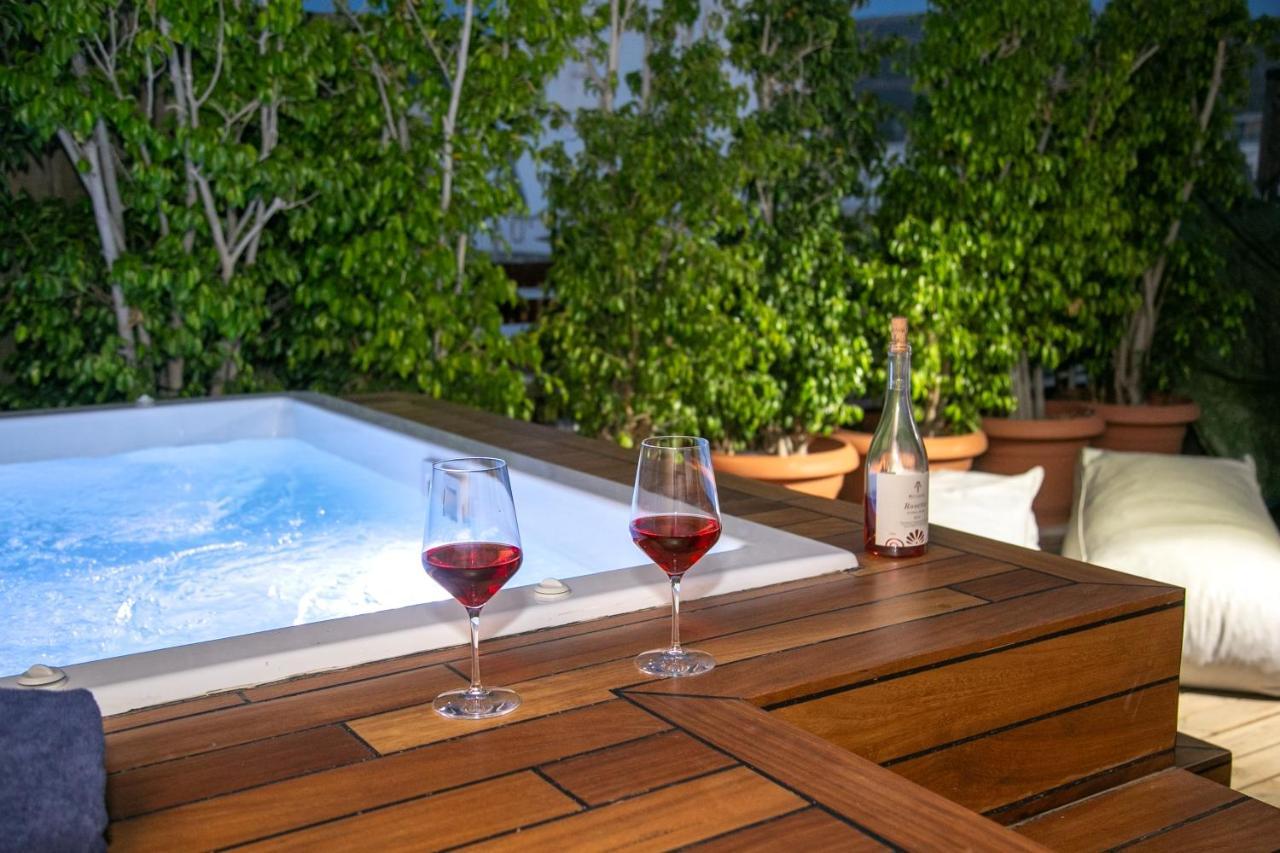 Апартаменти Beautiful Penthouse In Athens With Outside Jacuzzi Екстер'єр фото